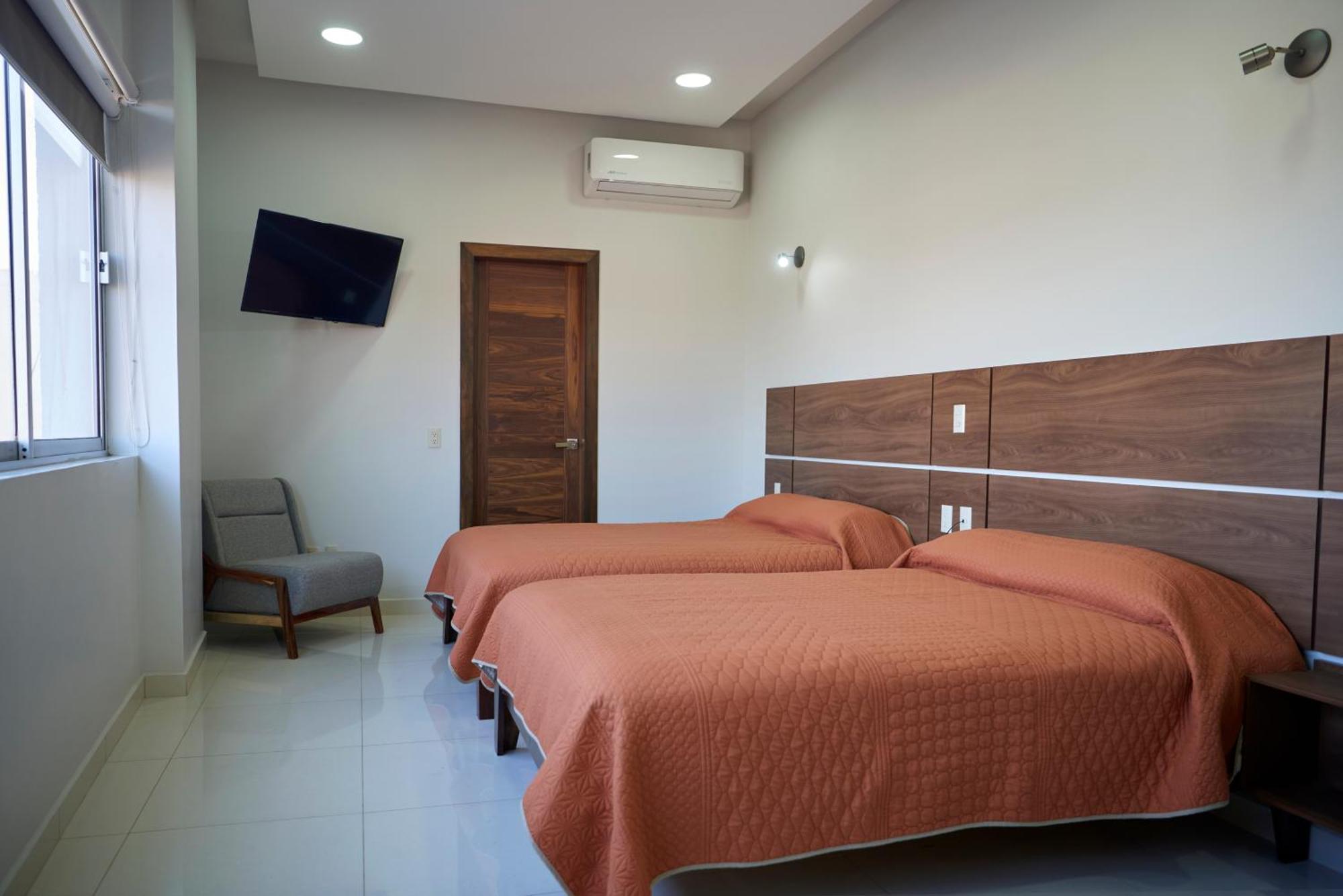 Hotel Fiesta Altena 特帕蒂特兰 外观 照片